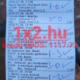 Nyertes papíralapú sportfogadási szelvény kézzel írt sikeres eredményekkel és feljegyzett pipákkal.