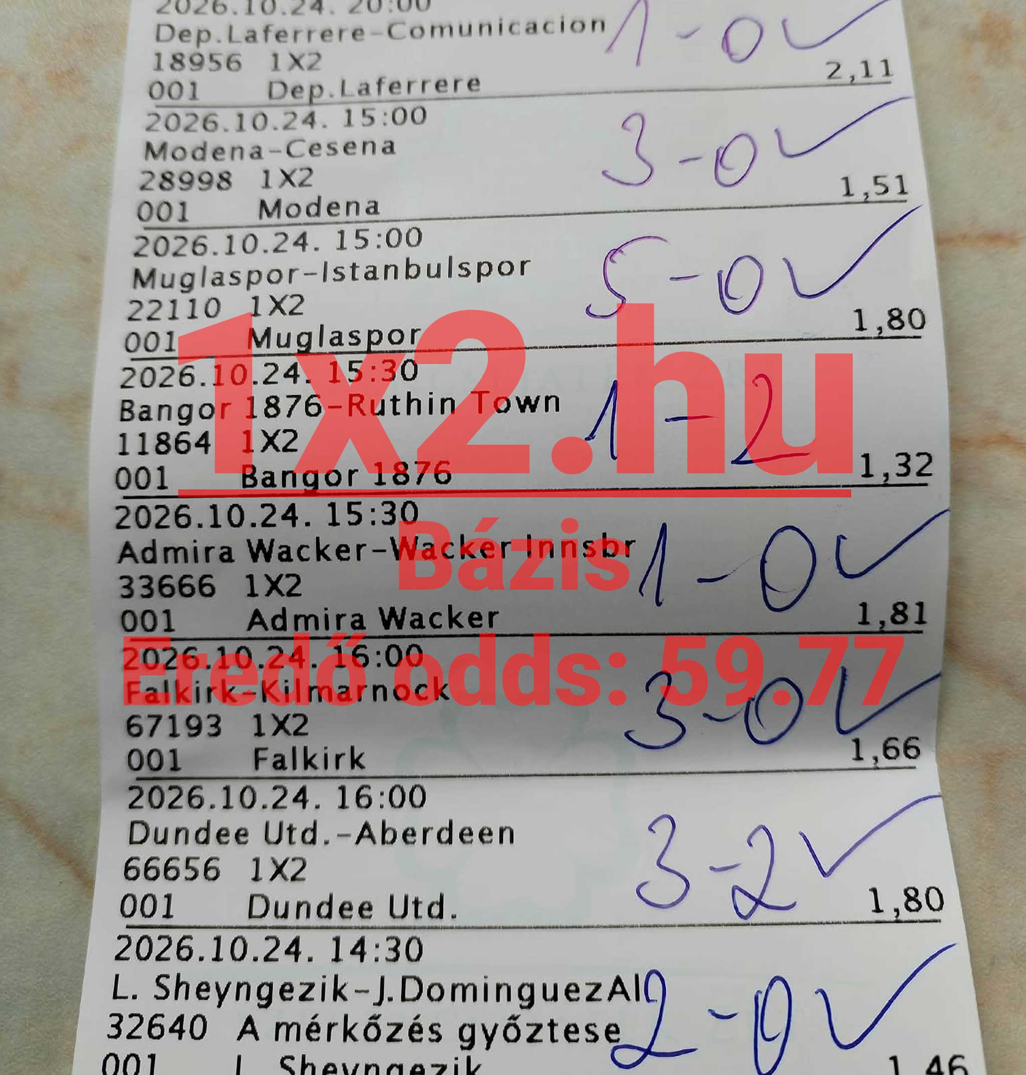 Nyomtatott Tippmix sportfogadási szelvény kézzel írt eredményekkel, pipákkal és 59,77-es eredő odds felirattal.